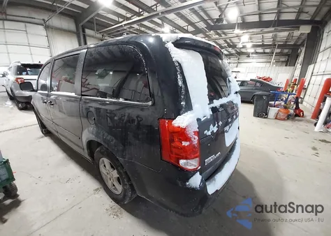 2013 Dodge Grand Caravan Sxt z USA, uszkodzony, nr VIN 2C4RDGCG5DR627446